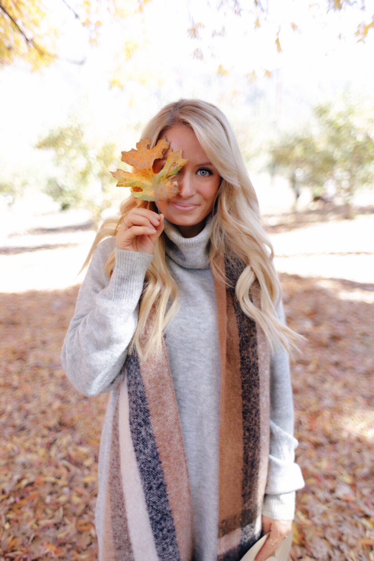 Our Trip to the Apple Orchard + Fall Fashion Favorites