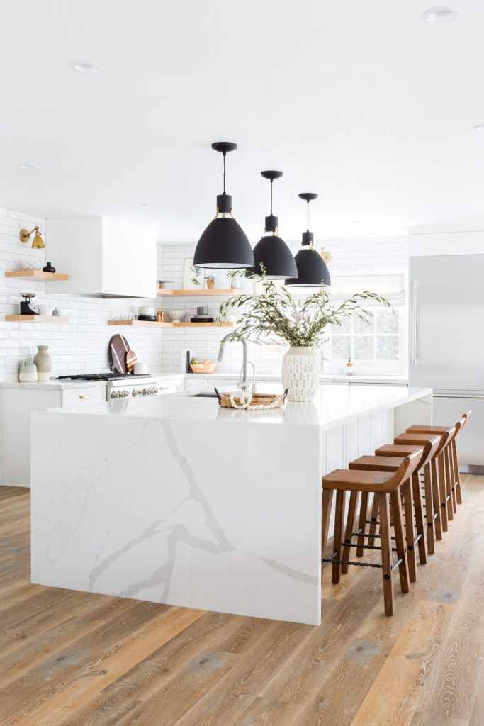 Five Tips To Keep Your Kitchen Clutter-Free