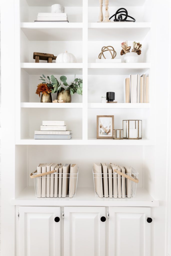 5 Steps To Style Your Shelves For Fall
