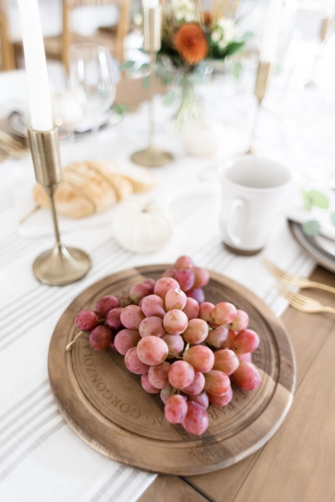 7 Things To Style On Your Fall Tablescape This Year
