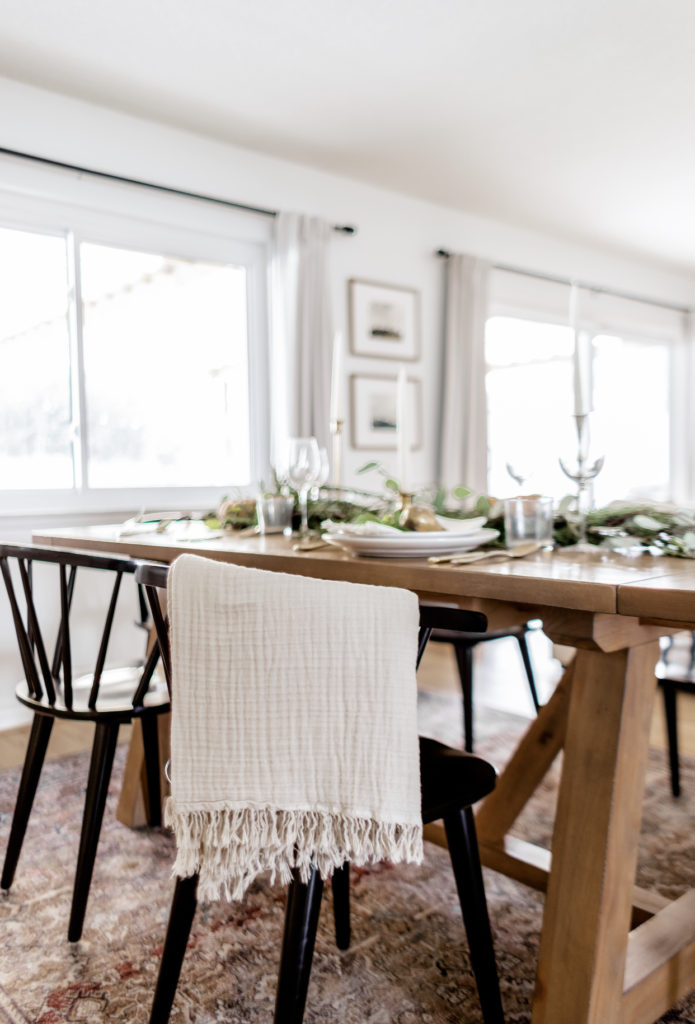 Holiday Table Styling: Two Designs and Five Tips for a Perfect Tablescape