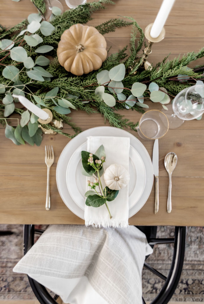 Holiday Table Styling: Two Designs and Five Tips for a Perfect Tablescape
