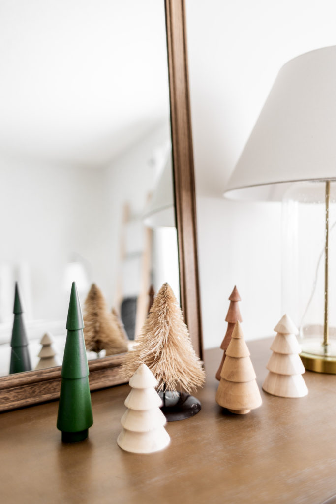 Holiday Style in the Guest Room