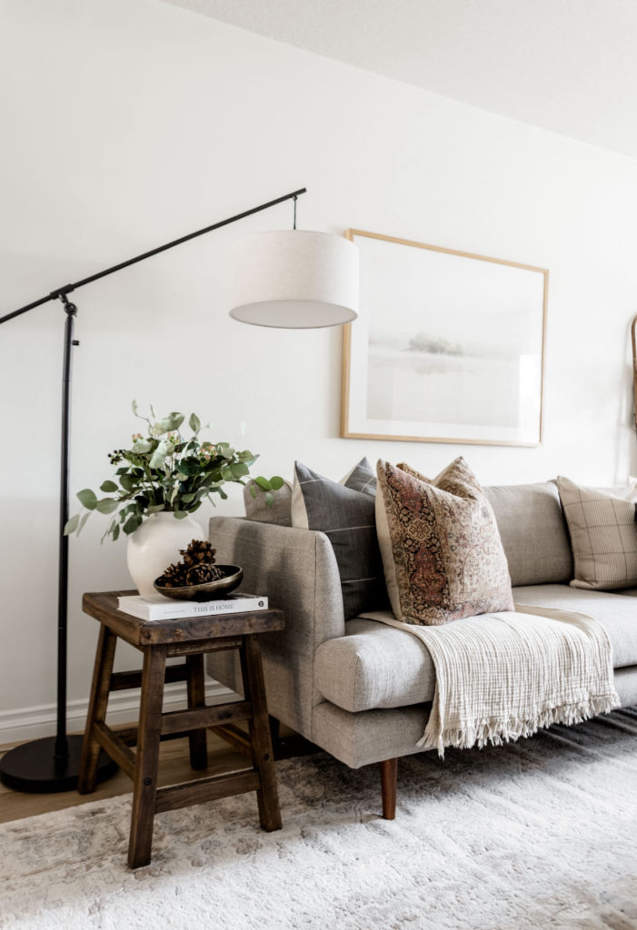 Holiday Pillow Roundup and Styling Tips