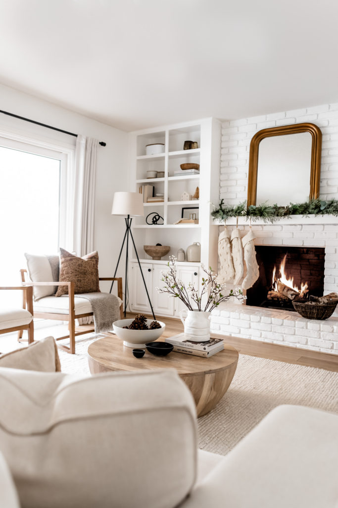 Holiday Mantel Inspiration