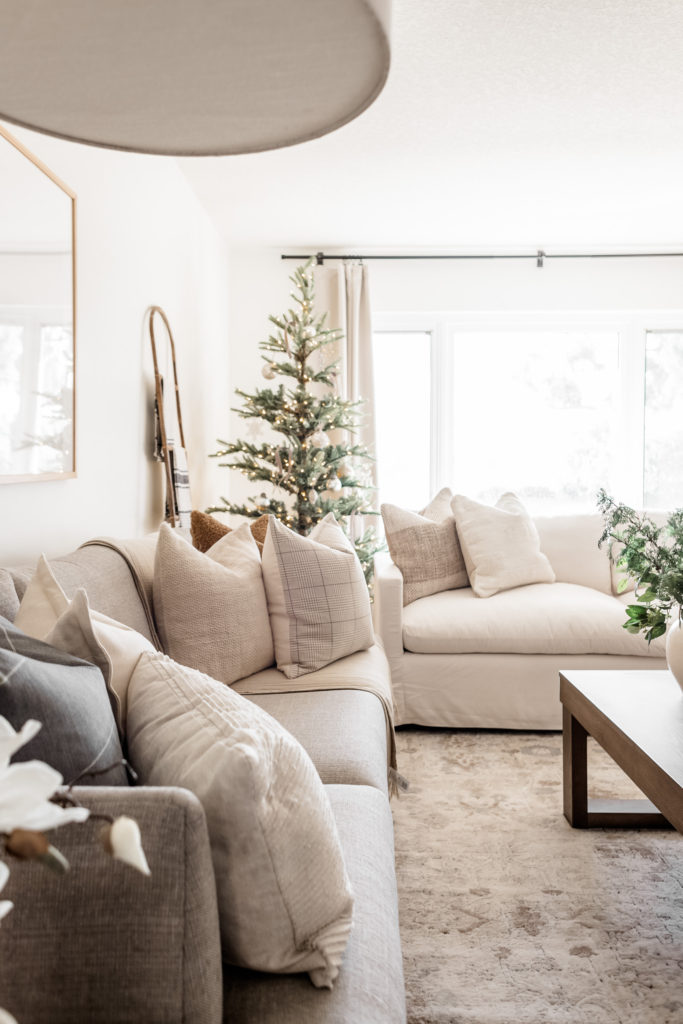 Three Tree Trimming Traditions to Try This Year
