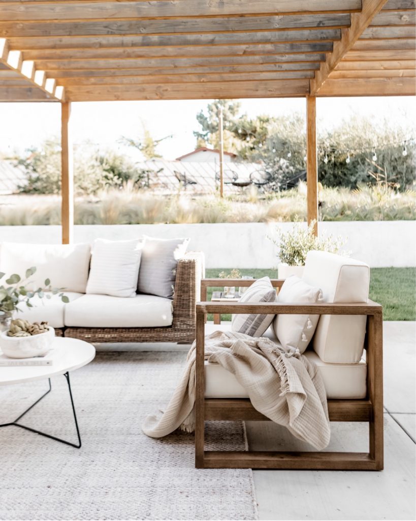 Outdoor Living: 5 Curated Looks for Summer