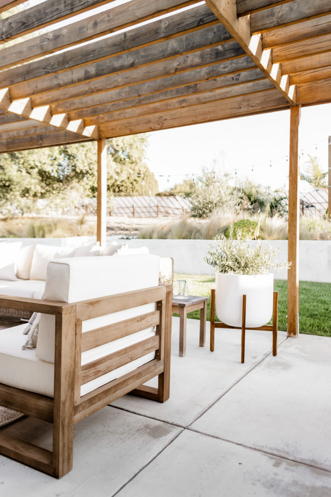 My Outdoor Sofa Cleaning Method + A Patio Sale