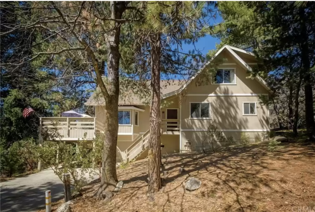 Elmwood Lake House Tour