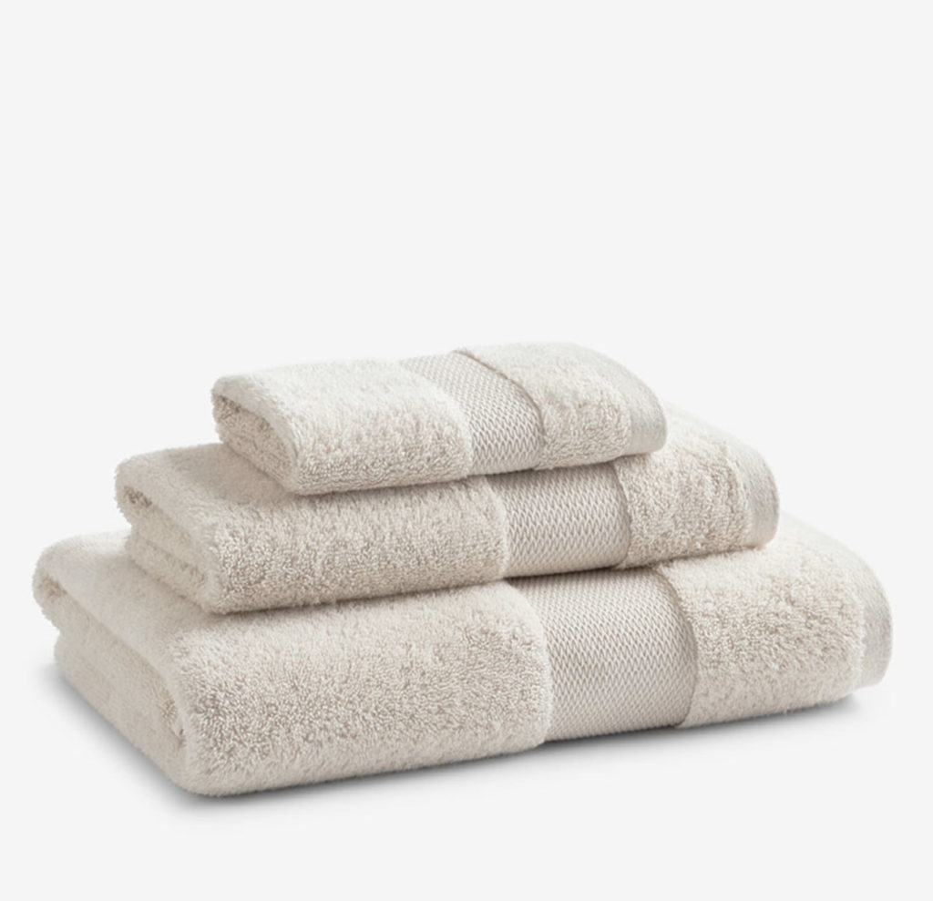 Lake House Bedding Details + A 15% Off Code!