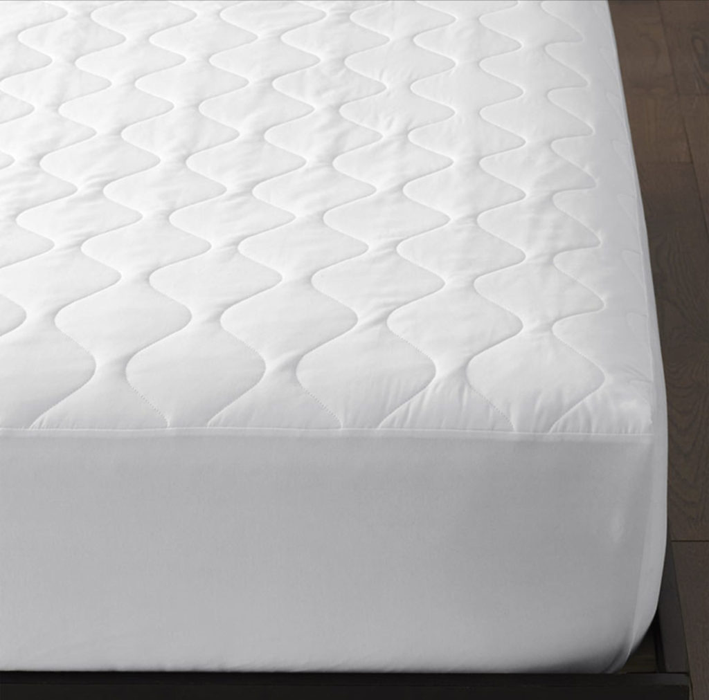Lake House Bedding Details + A 15% Off Code!