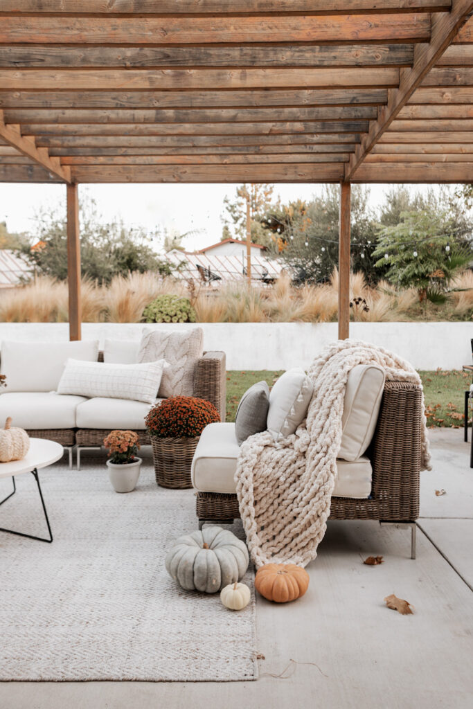 Outdoor Fall Decor