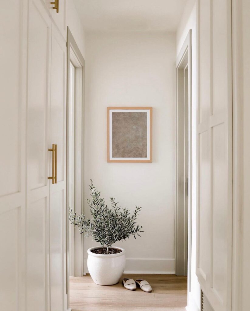 Three Ways to Style Small Walls in Your Home