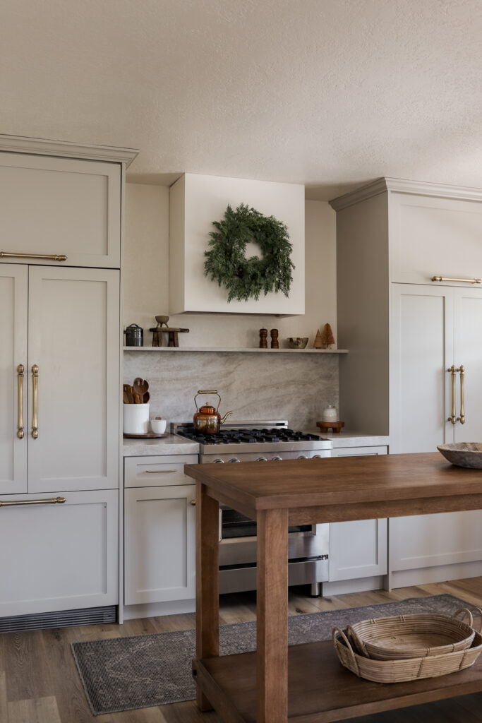 Elevate Your Holiday Spirit with Charming Kitchen Decor