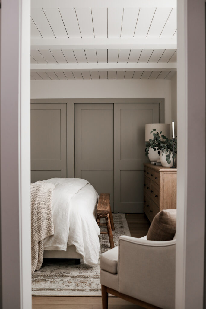 The Ultimate Guide to Luxury Bedding Essentials at an Affordable Price