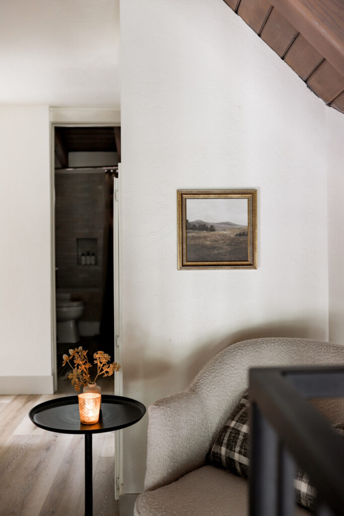 Maximizing Space: Transforming Small Corners into Cozy Nooks